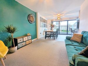 Photo 32- click for photo gallery